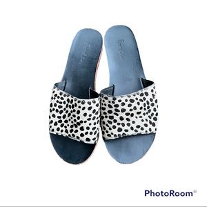 Boden Shoes | Boden Cheetah Print Calf Hair Slip on flats Size 38